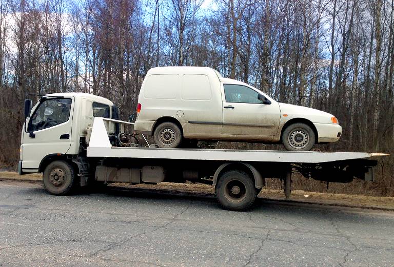 Перевозка авто сеткой, эвакуатор для автомобиля из Тюмени в Барнаул